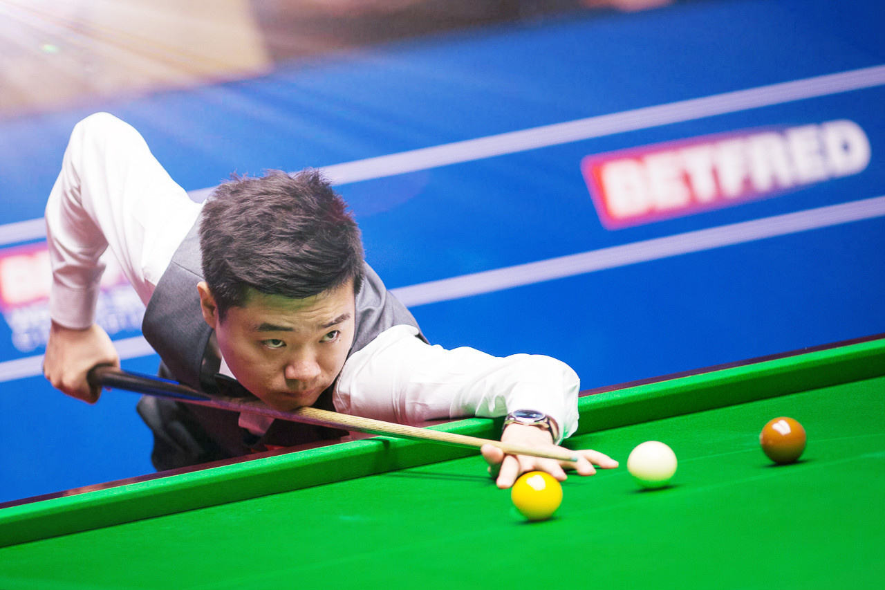 交媒体上的 交媒体上的