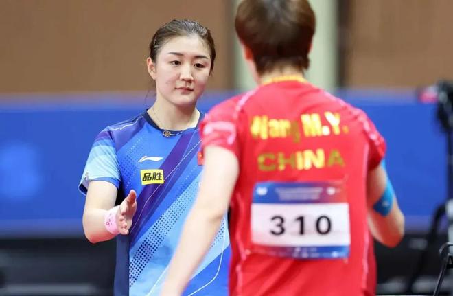 拼搏和战术 拼搏和战术