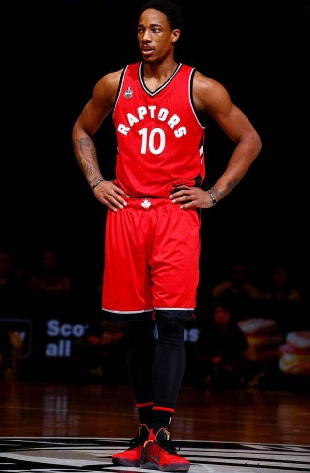 结构是否存 结构是否存